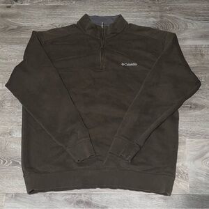Brown Columbia quarter zip sweatshirt